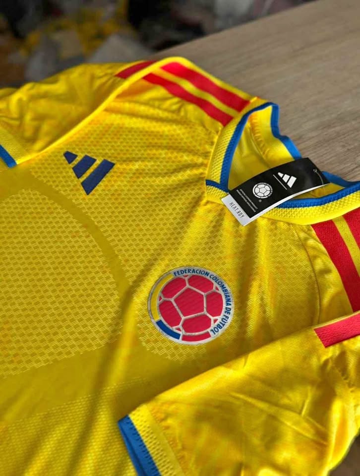 CAMISETA OFICIAL COLOMBIA 2026 🇨🇴 - ¡HASTA 30% OFF SOLO HOY! 🔥