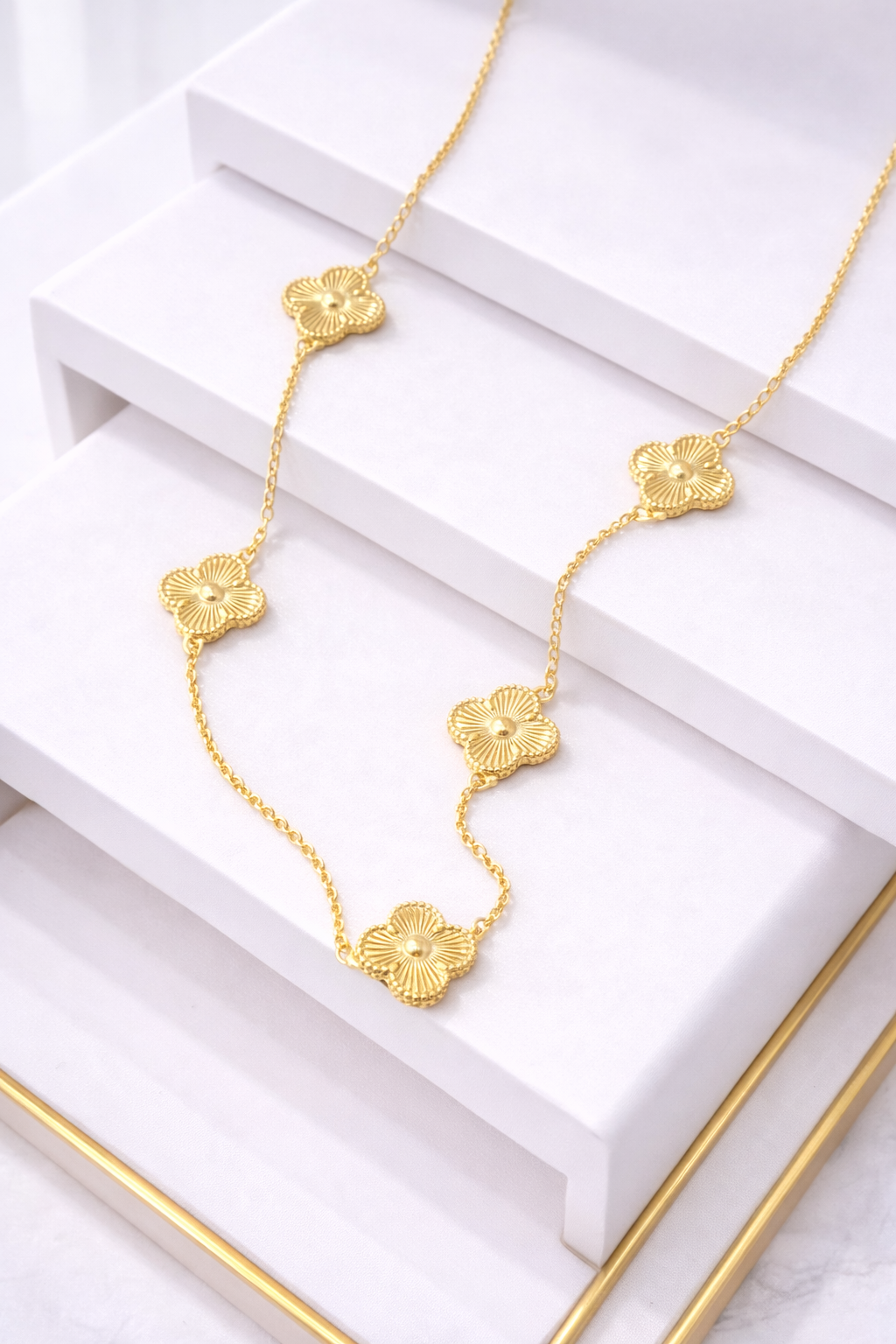 COLLAR TRÉBOL MÁGICO - COMPRA 3 Y LLÉVATE + 3 GRATIS SOLO HOY ☘️💎✨🎁🔥