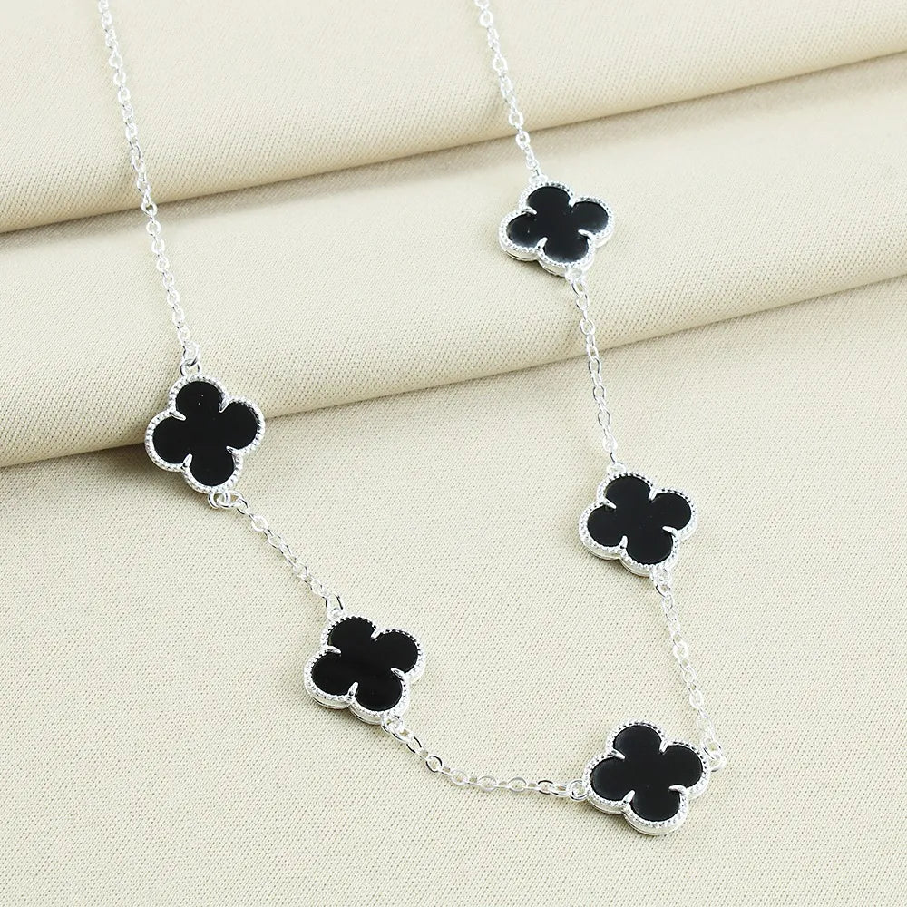 COLLAR TRÉBOL PREMIUM - COMPRA 3  Y LLÉVATE + 3 GRATIS SOLO HOY ☘️💎✨🎁🔥